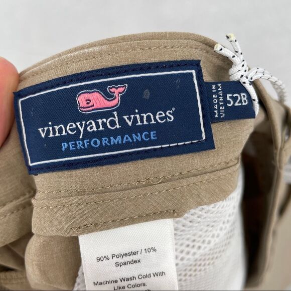 Vineyard Vines Performance Breaker Men Short NWT 52B - Picture 7 of 11